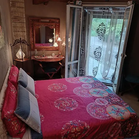 Eb Bed & Breakfast