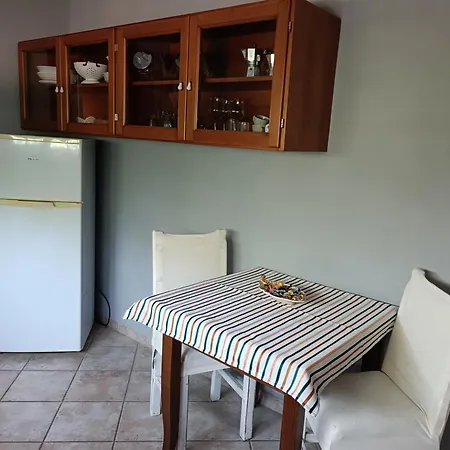 Eb Bed & Breakfast *
